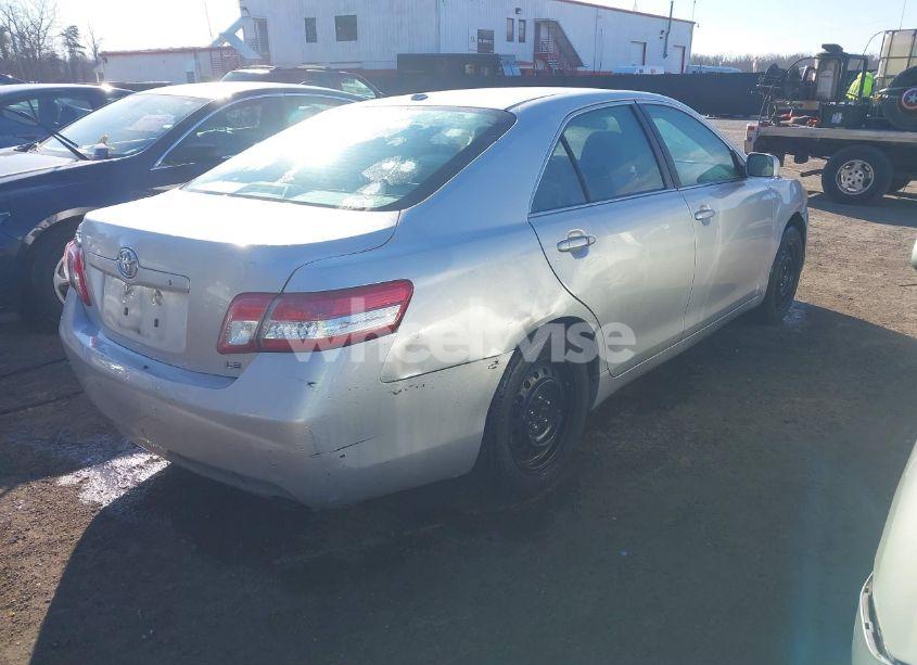 Photo 4 of 2011 Toyota Camry LE (VIN 4T1BF3EK1BU681604)