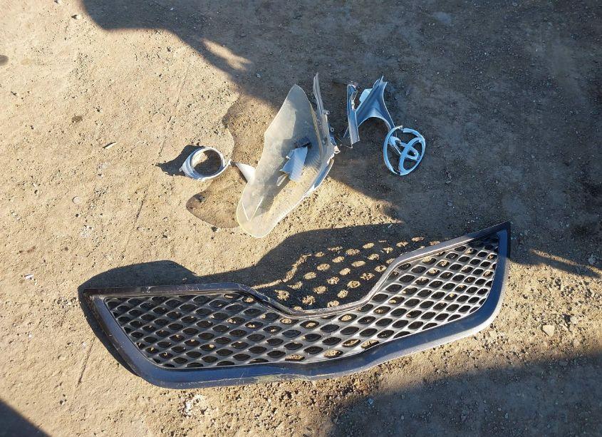 Photo 12 of 2011 Toyota Camry SE (VIN 4T1BF3EK1BU682994)