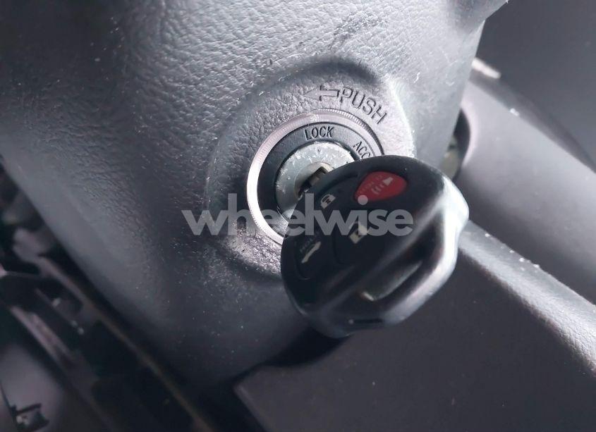 Photo 11 of 2011 Toyota Camry SE (VIN 4T1BF3EK1BU683689)