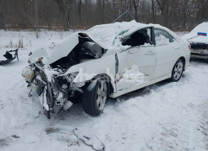 Photo 2 of 2011 Toyota Camry SE (VIN 4T1BF3EK1BU683689)