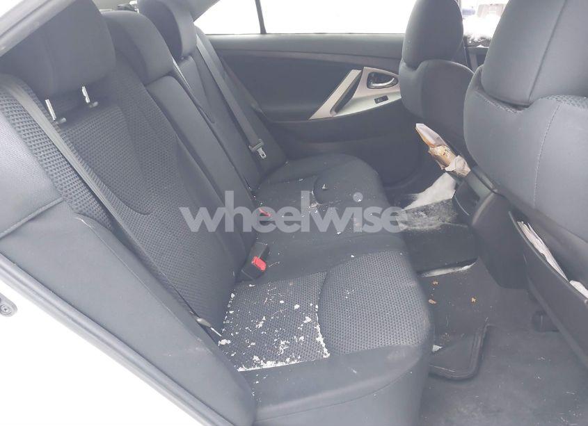 Photo 8 of 2011 Toyota Camry SE (VIN 4T1BF3EK1BU683689)