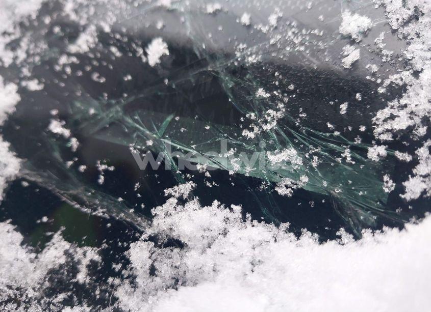 Photo 9 of 2011 Toyota Camry SE (VIN 4T1BF3EK1BU683689)