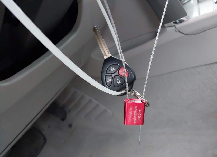 Photo 11 of 2011 Toyota Camry LE (VIN 4T1BF3EK1BU713645)