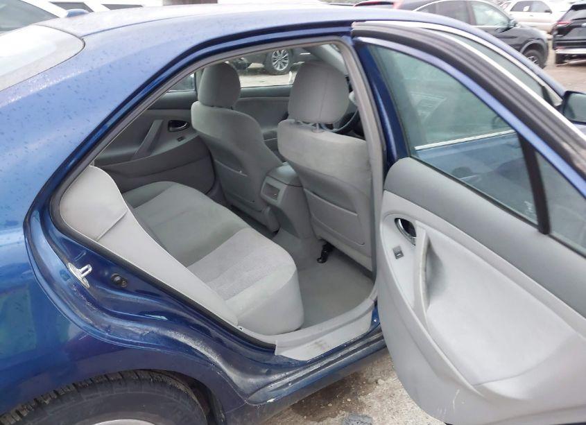 Photo 8 of 2011 Toyota Camry LE (VIN 4T1BF3EK1BU713645)