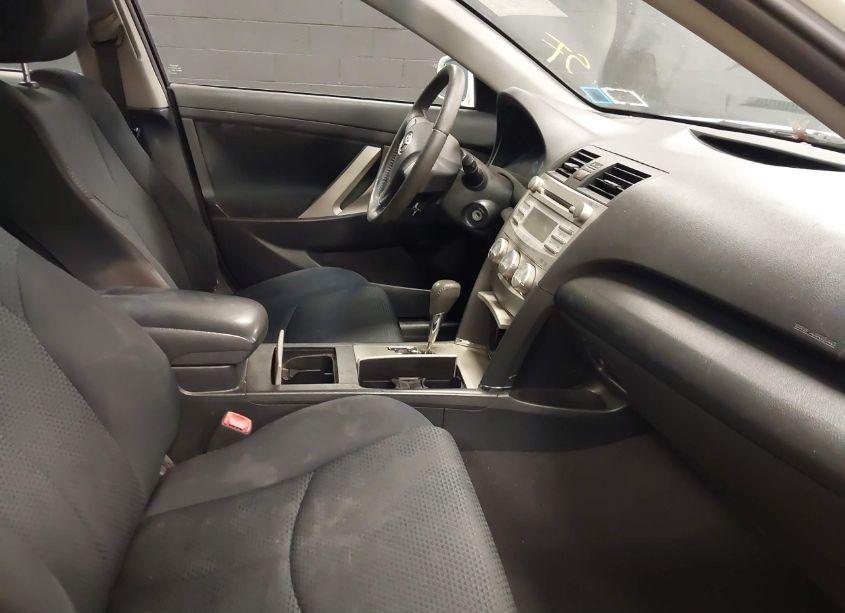 Photo 5 of 2011 Toyota Camry SE (VIN 4T1BF3EK1BU719364)