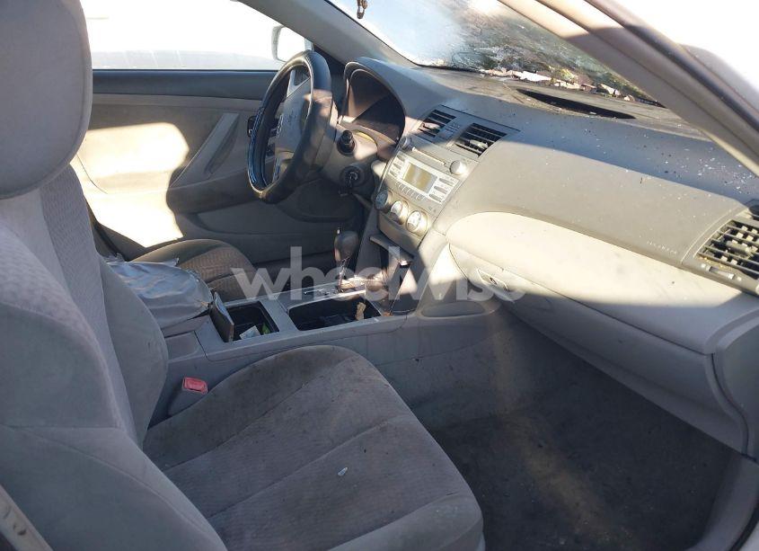 Photo 5 of 2011 Toyota Camry LE (VIN 4T1BF3EK1BU730946)