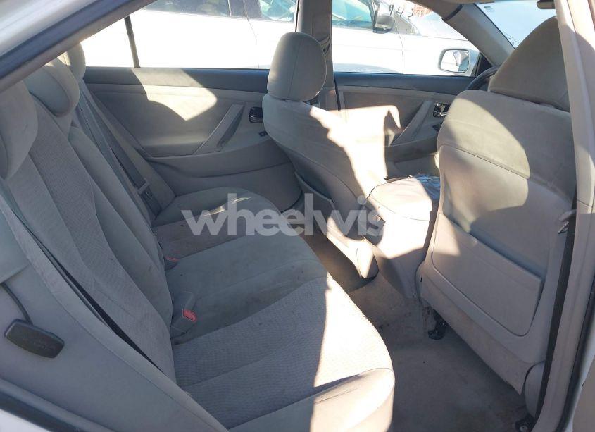 Photo 8 of 2011 Toyota Camry LE (VIN 4T1BF3EK1BU730946)