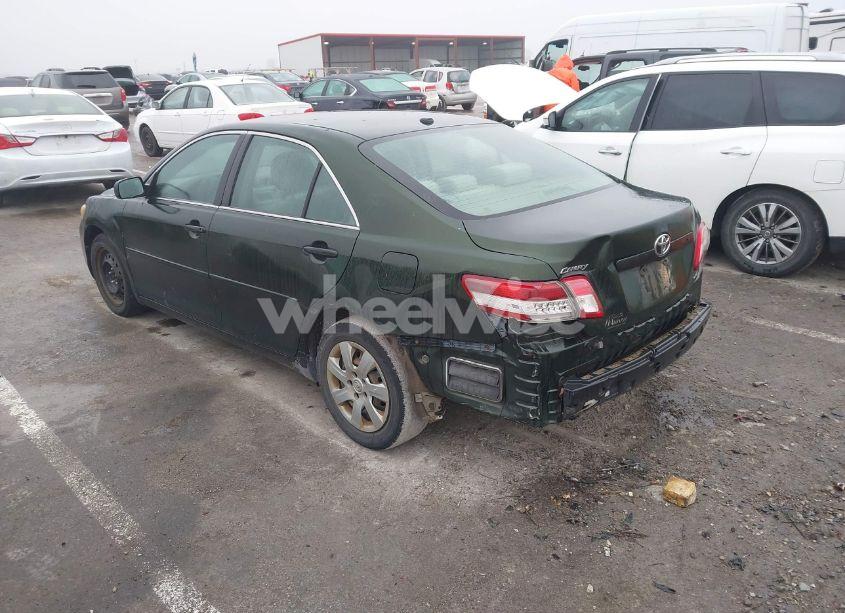 Photo 3 of 2011 Toyota Camry LE (VIN 4T1BF3EK1BU734656)