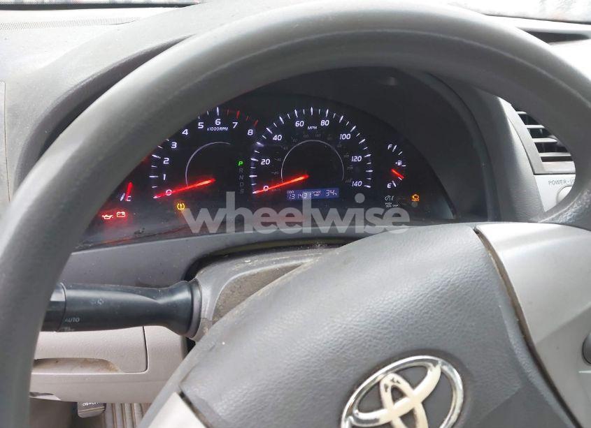 Photo 7 of 2011 Toyota Camry LE (VIN 4T1BF3EK1BU734656)