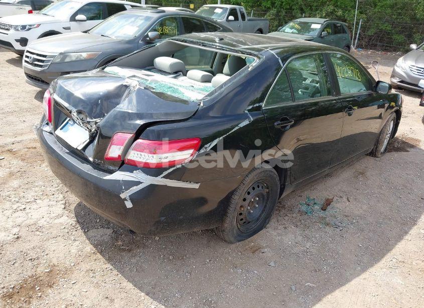 Photo 4 of 2011 Toyota Camry (VIN 4T1BF3EK1BU746600)