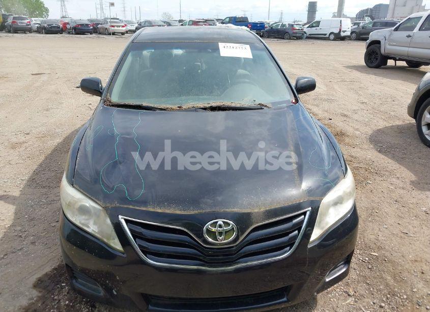 Photo 6 of 2011 Toyota Camry (VIN 4T1BF3EK1BU746600)