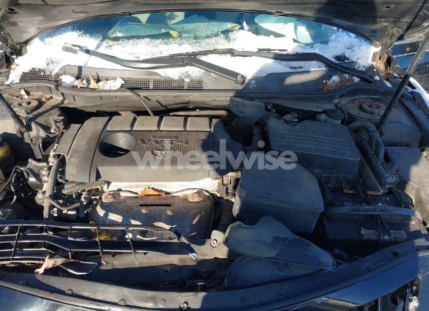 Photo 10 of 2011 Toyota Camry LE (VIN 4T1BF3EK1BU747598)