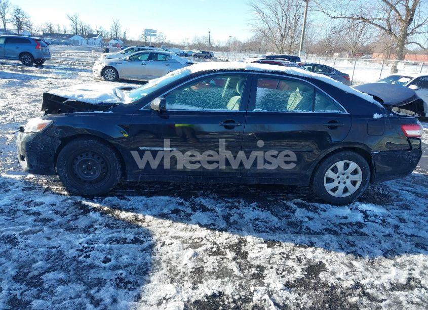 Photo 14 of 2011 Toyota Camry LE (VIN 4T1BF3EK1BU747598)