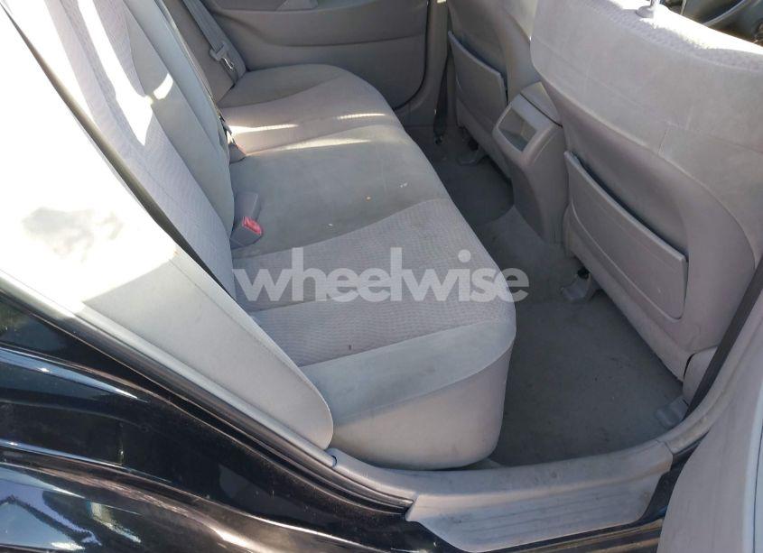 Photo 8 of 2011 Toyota Camry LE (VIN 4T1BF3EK1BU747598)