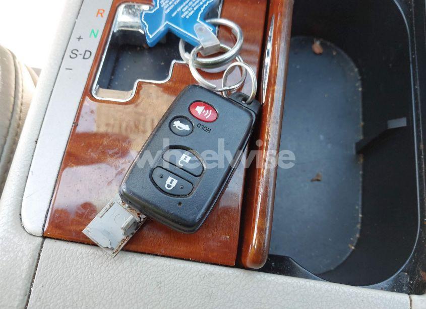 Photo 11 of 2011 Toyota Camry XLE (VIN 4T1BF3EK1BU756625)