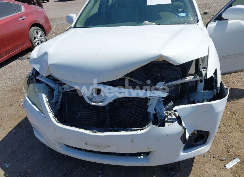 Photo 6 of 2011 Toyota Camry XLE (VIN 4T1BF3EK1BU756625)