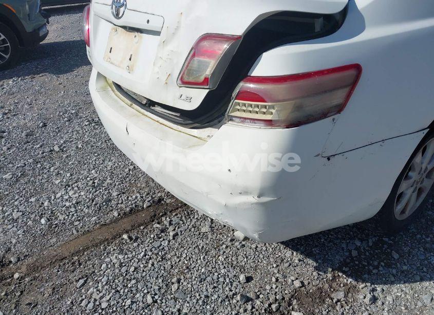 Photo 12 of 2011 Toyota Camry LE (VIN 4T1BF3EK1BU764563)