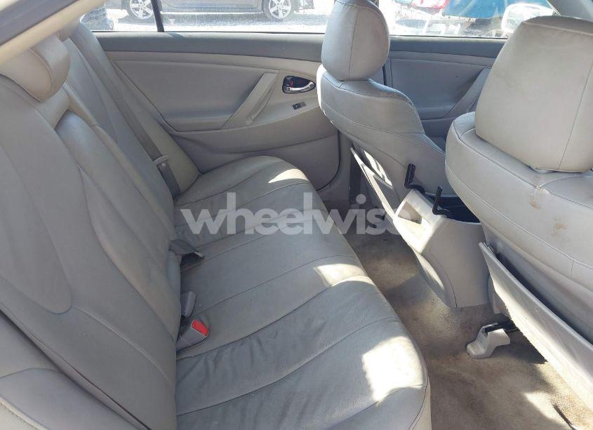 Photo 8 of 2011 Toyota Camry LE (VIN 4T1BF3EK1BU764563)