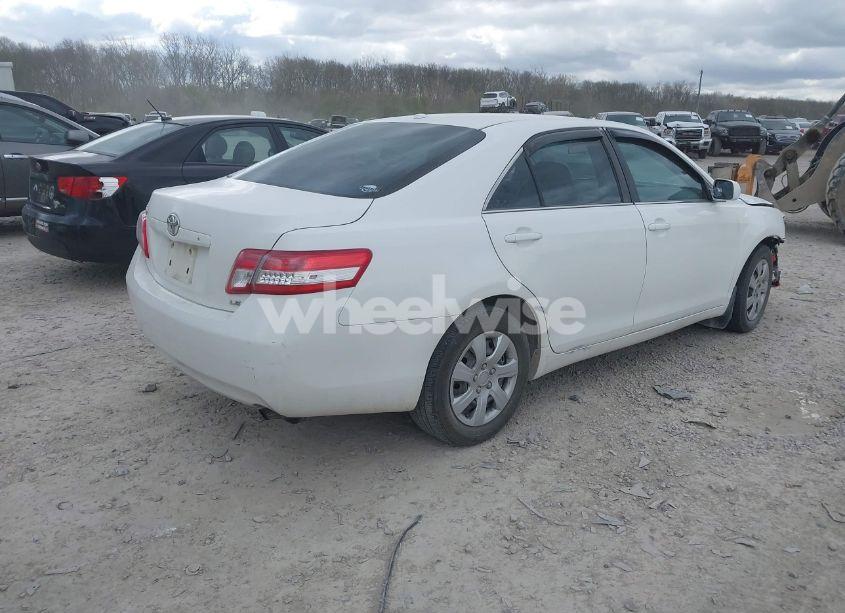 Photo 4 of 2011 Toyota Camry LE (VIN 4T1BF3EK1BU767351)