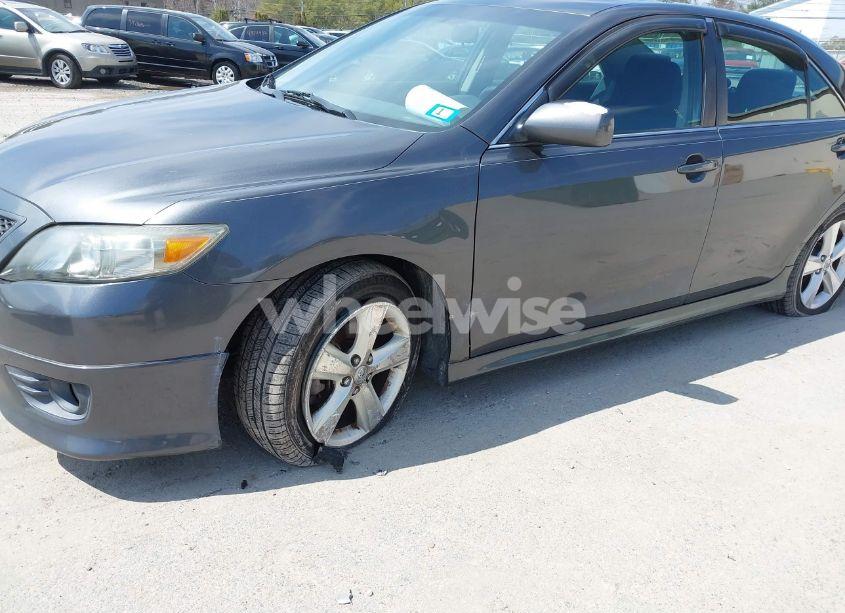 Photo 6 of 2011 Toyota Camry SE (VIN 4T1BF3EK1BU777720)