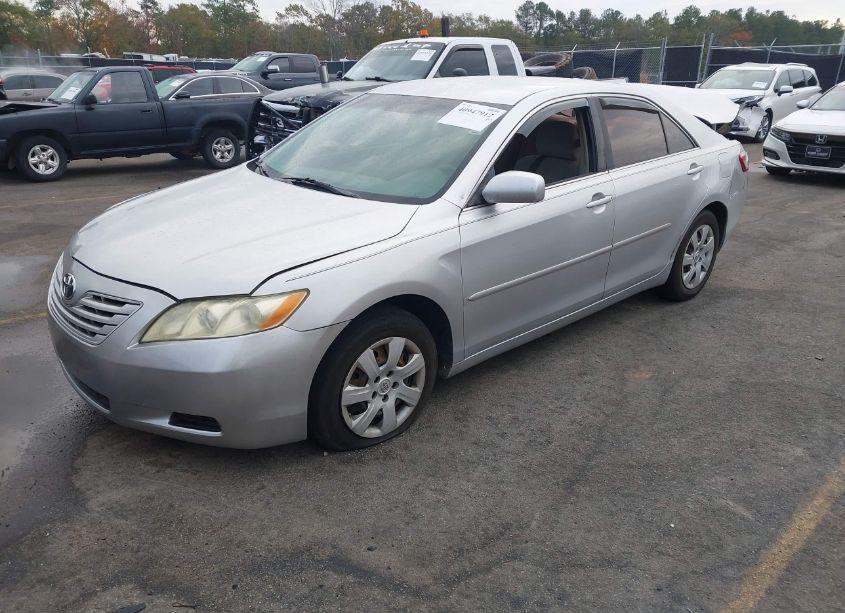 Photo 2 of 2010 Toyota Camry LE (VIN 4T1BF3EK2AU015530)