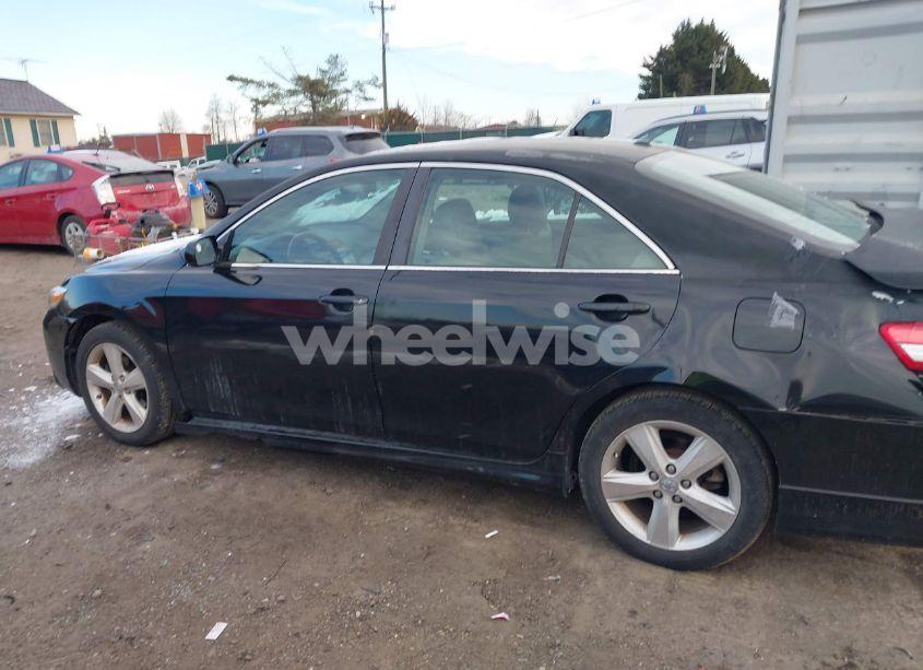 Photo 15 of 2010 Toyota Camry SE (VIN 4T1BF3EK2AU022591)