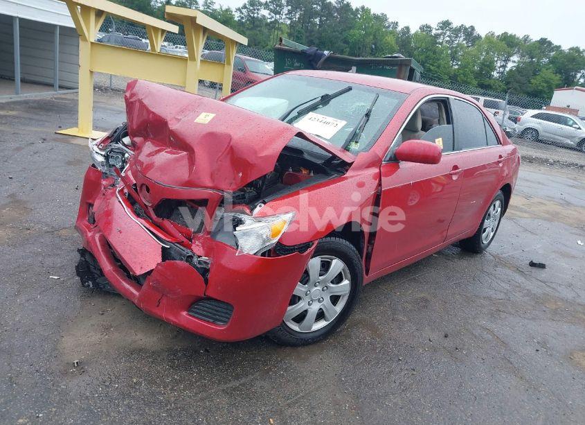 Photo 2 of 2010 Toyota Camry LE/SE/XLE (VIN 4T1BF3EK2AU044493)