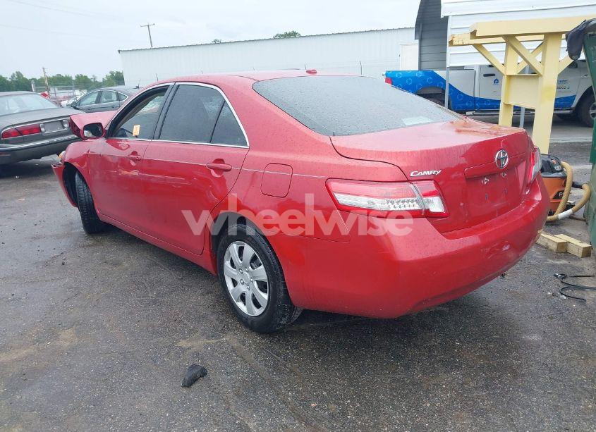 Photo 3 of 2010 Toyota Camry LE/SE/XLE (VIN 4T1BF3EK2AU044493)