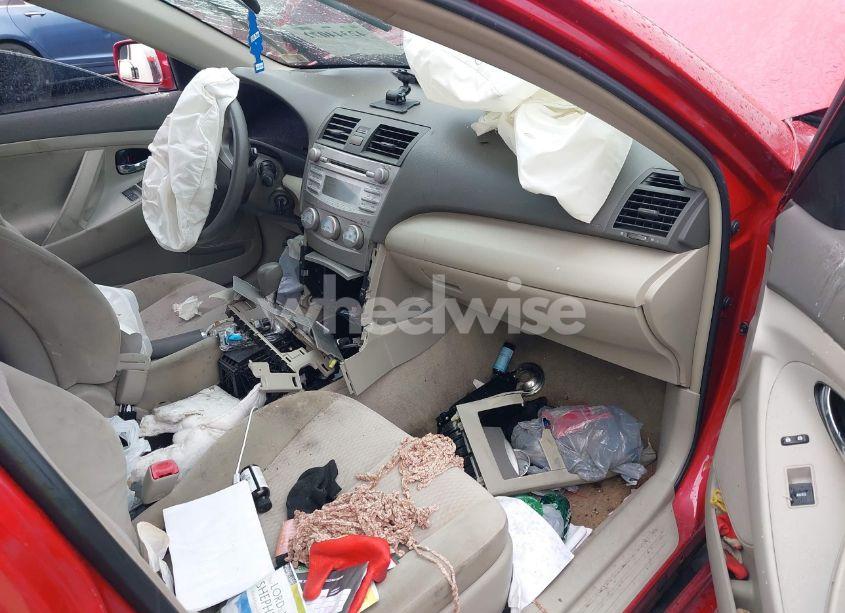 Photo 5 of 2010 Toyota Camry LE/SE/XLE (VIN 4T1BF3EK2AU044493)