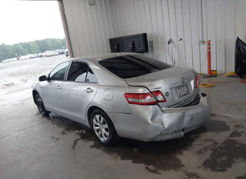 Photo 3 of 2010 Toyota Camry LE (VIN 4T1BF3EK2AU063240)