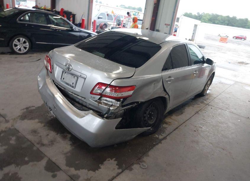 Photo 4 of 2010 Toyota Camry LE (VIN 4T1BF3EK2AU063240)
