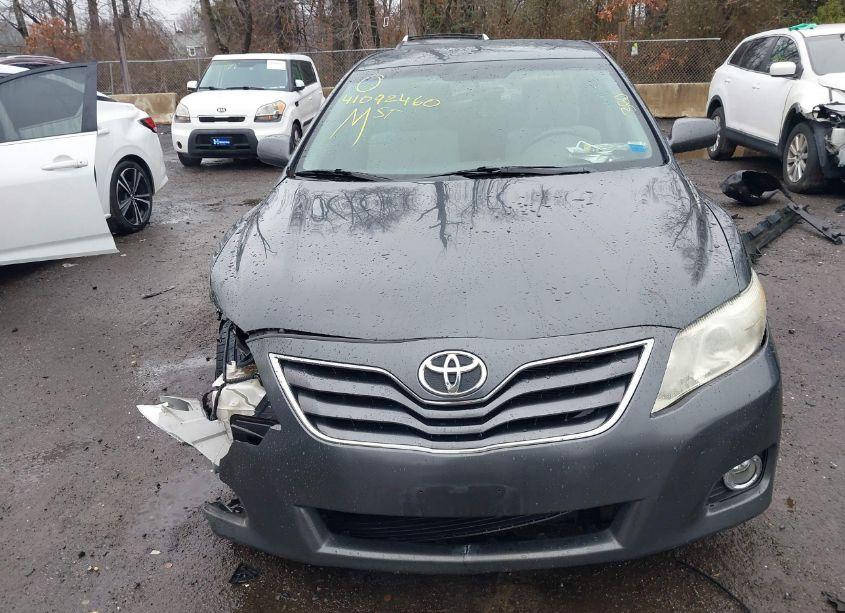 Photo 12 of 2010 Toyota Camry LE (VIN 4T1BF3EK2AU075257)