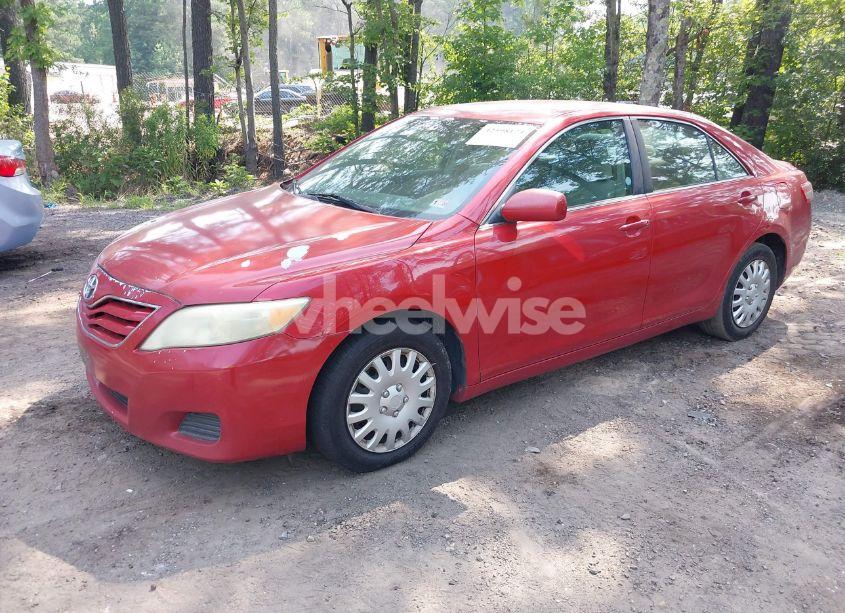 Photo 2 of 2010 Toyota Camry LE (VIN 4T1BF3EK2AU080491)