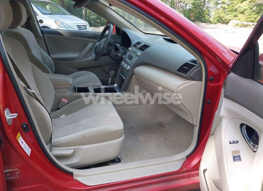 Photo 5 of 2010 Toyota Camry LE (VIN 4T1BF3EK2AU080491)