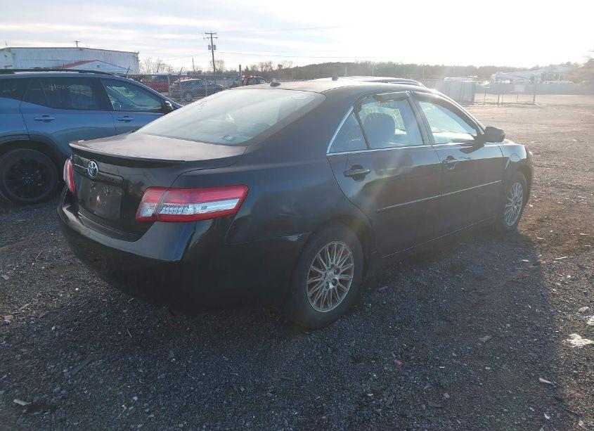 Photo 4 of 2010 Toyota Camry N/A (VIN 4T1BF3EK2AU092222)