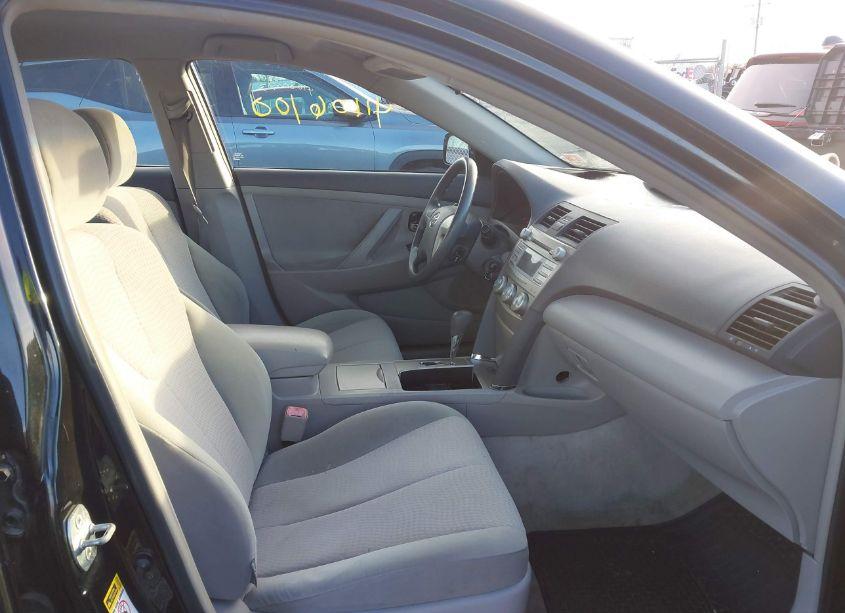 Photo 5 of 2010 Toyota Camry N/A (VIN 4T1BF3EK2AU092222)