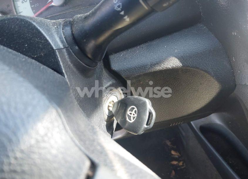 Photo 11 of 2010 Toyota Camry SE (VIN 4T1BF3EK2AU096500)