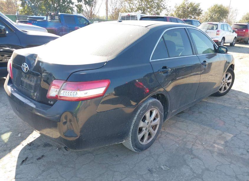 Photo 4 of 2010 Toyota Camry LE/SE/XLE (VIN 4T1BF3EK2AU107009)