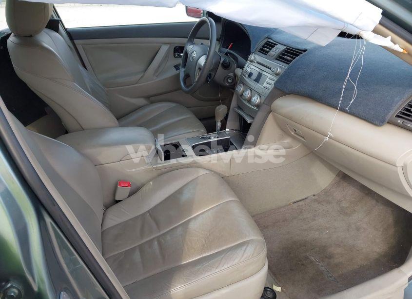 Photo 5 of 2010 Toyota Camry LE (VIN 4T1BF3EK2AU508737)