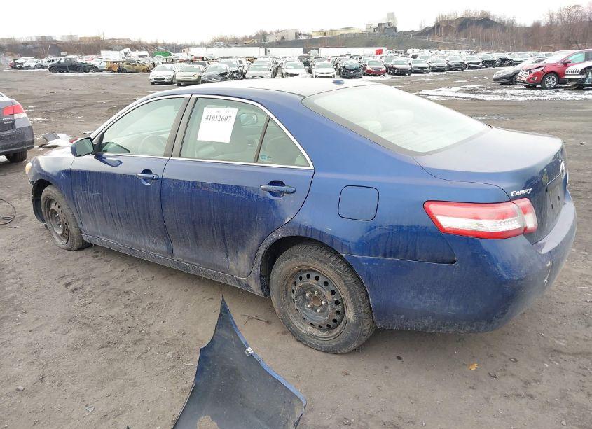 Photo 3 of 2010 Toyota Camry N/A (VIN 4T1BF3EK2AU510746)