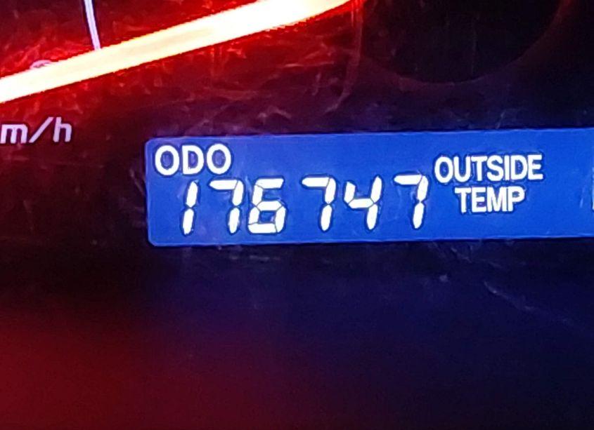 Photo 16 of 2010 Toyota Camry LE (VIN 4T1BF3EK2AU512920)