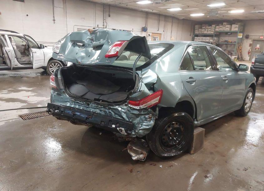 Photo 6 of 2010 Toyota Camry LE (VIN 4T1BF3EK2AU512920)