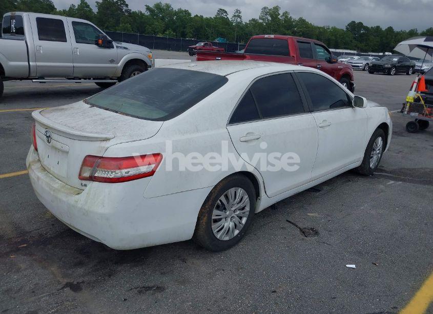 Photo 4 of 2010 Toyota Camry LE (VIN 4T1BF3EK2AU527689)
