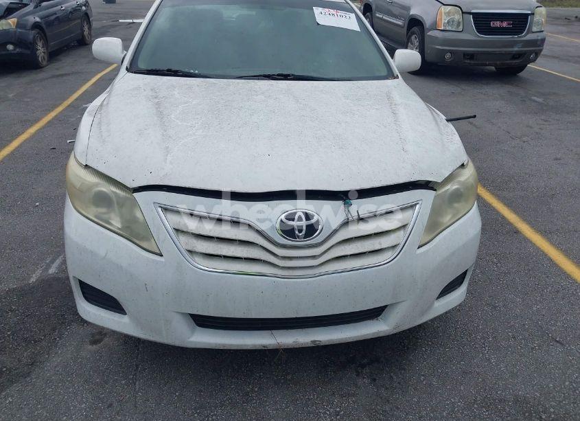 Photo 6 of 2010 Toyota Camry LE (VIN 4T1BF3EK2AU527689)