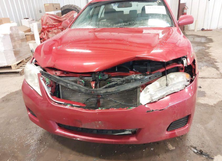 Photo 6 of 2010 Toyota Camry LE (VIN 4T1BF3EK2AU538904)