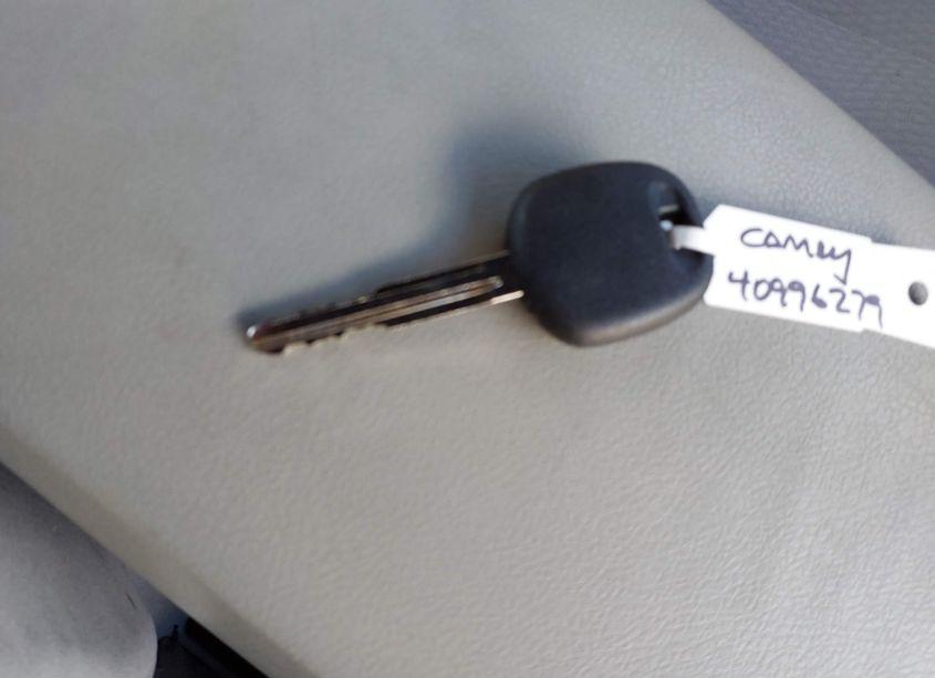 Photo 11 of 2010 Toyota Camry LE (VIN 4T1BF3EK2AU546081)