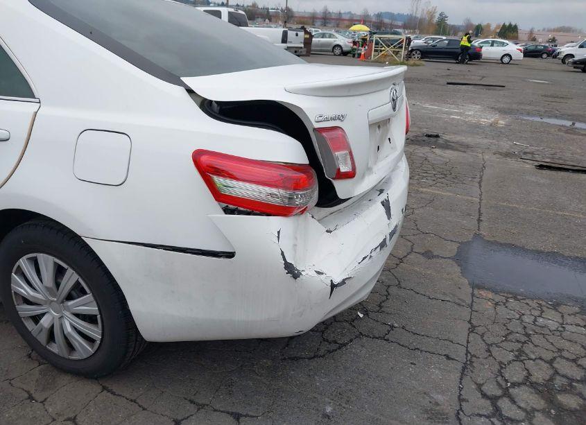 Photo 6 of 2010 Toyota Camry LE (VIN 4T1BF3EK2AU546081)