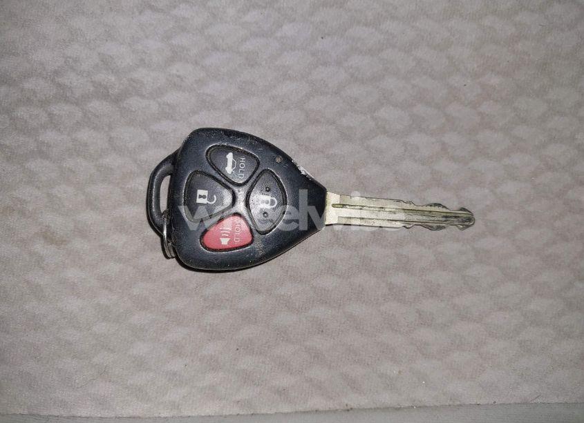 Photo 11 of 2010 Toyota Camry LE (VIN 4T1BF3EK2AU558683)