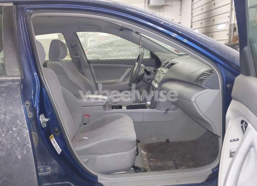 Photo 5 of 2010 Toyota Camry LE (VIN 4T1BF3EK2AU558683)