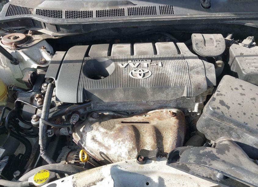 Photo 10 of 2010 Toyota Camry LE (VIN 4T1BF3EK2AU559736)